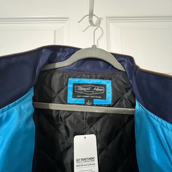 Kevin Harvic NASCAR racing jacket - Picture 3 of 12